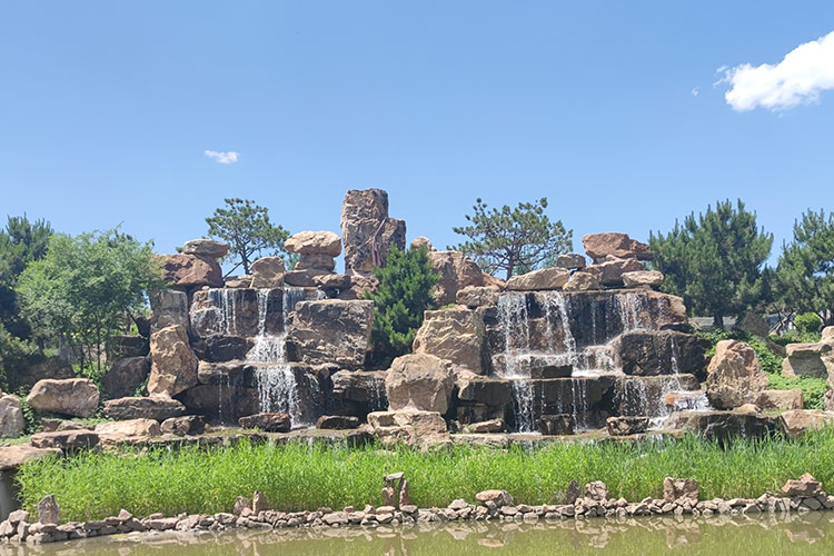 城市墓地规划与设计，沈阳龙生墓园依山傍水的公墓墓地！